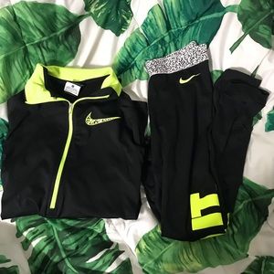 Nike Just Do It Half Zip Up and Leggings